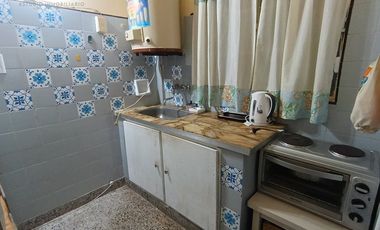 CHALET SEMI  INDEPENDIENTE AL FONDO