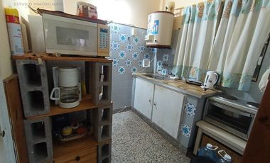 CHALET SEMI  INDEPENDIENTE AL FONDO