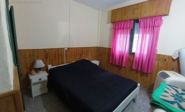 CHALET SEMI  INDEPENDIENTE AL FONDO