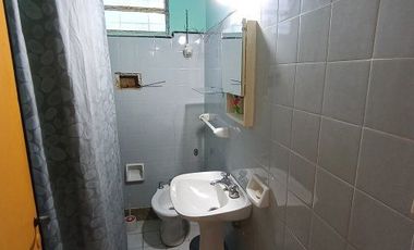 CHALET SEMI  INDEPENDIENTE AL FONDO