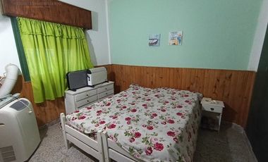 CHALET SEMI  INDEPENDIENTE AL FONDO