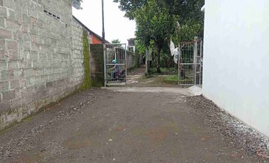 Disewakan Rumah Minimalis Modern Baru  Ideal untuk Keluarga Muda/ mahasiswa Desain Bersih, Harga Terbaik!