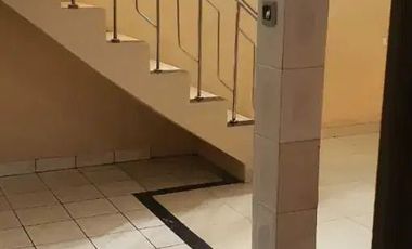 BISMILLAH*DISEWAKAN RUMAH TERAWAT DI ARCAMANIK UTAMA BAGIAN DEPAN