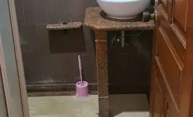 BISMILLAH*DISEWAKAN RUMAH TERAWAT DI ARCAMANIK UTAMA BAGIAN DEPAN