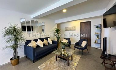 Renta Departamento Penthouse en Natuur El Refugio 3 Recamaras 4 Baños Terraza