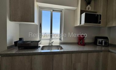 Renta Departamento Penthouse en Natuur El Refugio 3 Recamaras 4 Baños Terraza