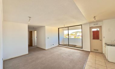 Se arrienda departamento 2 piezas un baño con estacionamiento y GGCC incluidos, Curicó