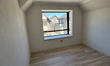 CASA EN ARRIENDO CONDOMINIO VALLE DE MAIPO, CONCEPCIÓN