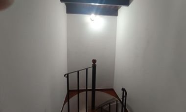 Casa en venta 6 ambientes Moron