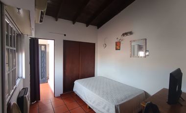 Casa en venta 6 ambientes Moron