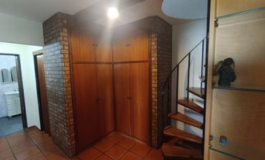 Casa en venta 6 ambientes Moron