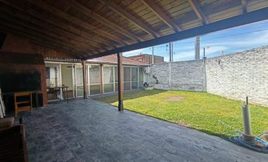 Casa en venta 6 ambientes Moron