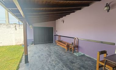 Casa en venta 6 ambientes Moron