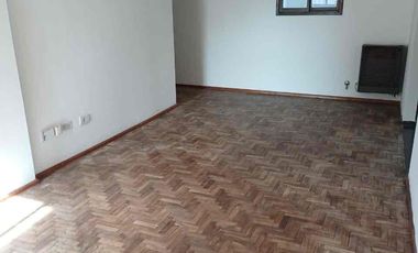 SE ALQUILA DPTO 1 DOR EN PLENA NUEVA CORODBA