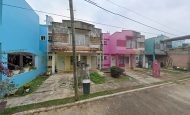 CASA EN CALLE MONTE PIO, COSOLEACAQUE, VERACRUZ. ¡¡NO CREDITOS!!