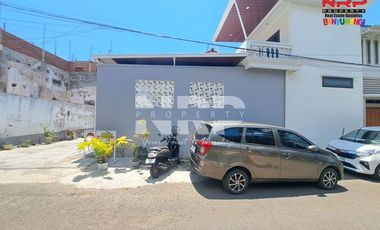 Disewakan Rumah 2 Lantai Full Furniture - Banyuwangi Kota
