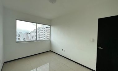 Departamento en renta con Roof Garden Cañadas de San Lorenzo