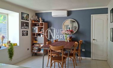 SE ARRIENDA ACOGEDORA CASA CON JARDIN Y PISCINA