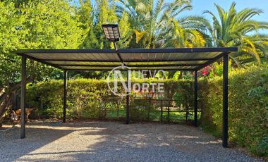 SE ARRIENDA ACOGEDORA CASA CON JARDIN Y PISCINA