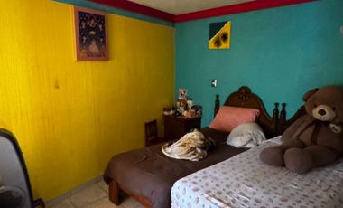 CASA EN ESQUINA, POR LAS TIJERAS, COL. LAZARO CARDENAS,