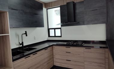 🔴 CASA EN VENTA EN RESIDENCIAL PLATINUM, A ESPALPAS DE PLAZA EXPLANADA🔴