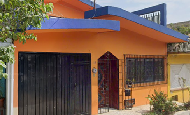 CASA CON APLIO TERRENO EN LOS NARANJOS, TAPACHULA, CHIAPAS