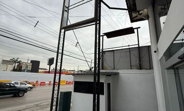Propiedad en la av juan tanca marengo av principal