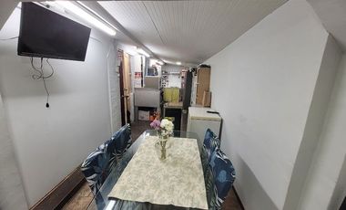 Se vende casa 4 dormitorios a 5 minutos de metro y Hospital Sotero del Rio