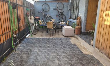 Se vende casa 4 dormitorios a 5 minutos de metro y Hospital Sotero del Rio