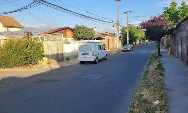 Se vende casa 4 dormitorios a 5 minutos de metro y Hospital Sotero del Rio