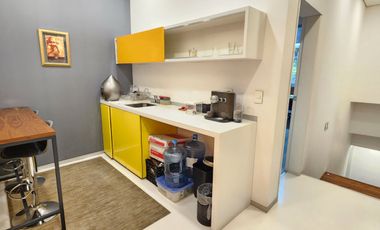 Casa con Uso de suelo en RENTA, Col. Cuauhtemoc, Rio Panuco 97