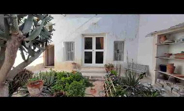 Casa dos pisos