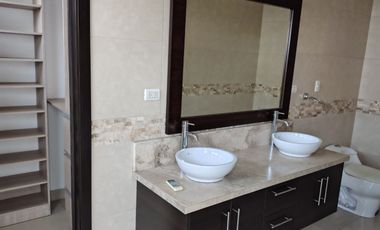 Isla Mocoli, Renta de lindo departamento 3 dormitorios sin muebles