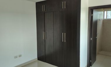 Isla Mocoli, Renta de lindo departamento 3 dormitorios sin muebles