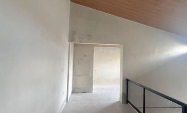 dijual rumah murah baru 2 lantai di maguwoharjo sleman dekat budi mulia dua panjen tajem