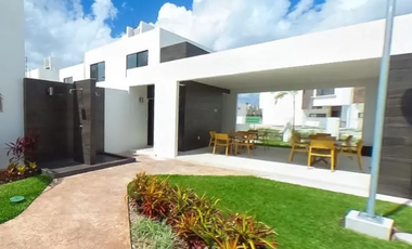 ¡HERMOSA CASA EN RESIDENCIAL VITALA, CANCÚN!