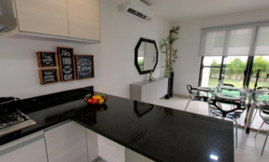 ¡HERMOSA CASA EN RESIDENCIAL VITALA, CANCÚN!