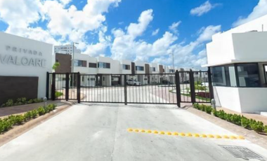 ¡HERMOSA CASA EN RESIDENCIAL VITALA, CANCÚN!