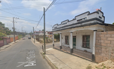 Casa en venta en Minatitlán, Veracruz – Excelente ubicación, Remate Bancario Con Gran Plusvalía