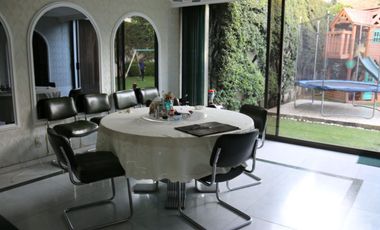 CASA EN VENTA EN CALLE CERRADA CON SEGURIDAD EN LOMAS ANAHUAC