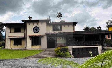 Finca en zona urbana del municipio de La Ceja para desarrollar