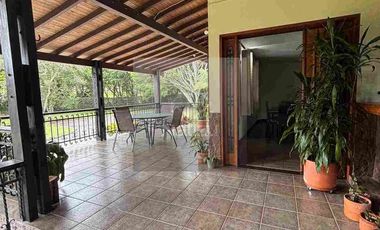 Finca en zona urbana del municipio de La Ceja para desarrollar