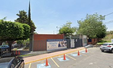 EXTRAORDINARIA OPORTUNIDAD, CASA EN REMATE BANCARIO, CJON. LA LLAMA, EN ZAPOPAN, JALISCO,  NO CREDITO!!!