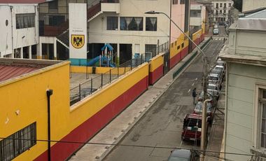 Arrendamos centrico depto en Valparaiso