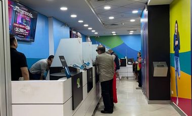 LOCAL COMERCIAL SECTOR PASEO AHUMADA SANTIAGO