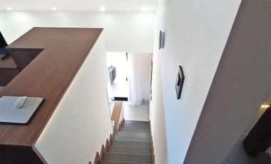 DUPLEX DE CATEGORIA CON MEJORAS - NUEVO VALOR