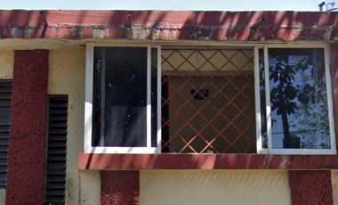 CASA EN REMATE UBICADA EN EL CENTRO DE COATZACOALCOS, VERACRUZ