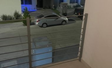 Linda casa CANTELLI Residencial en RENTA completamente amueblada