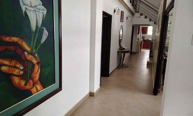 casa amplia de venta en portoviejo los mangos r/p