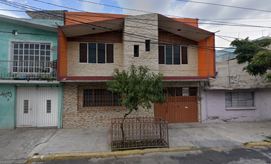 EXCELENTE PROPIEDAD EN NEZAHUALCOYOTL